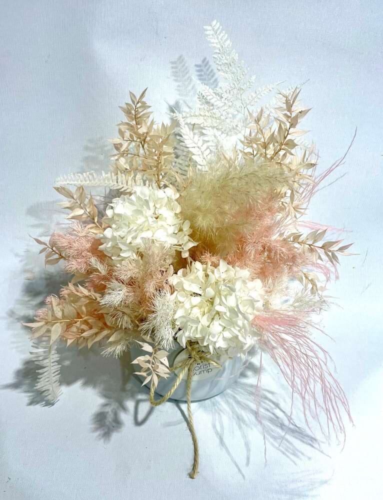Medium Dried Arrangement