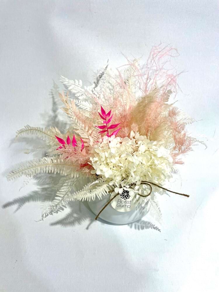 Medium Dried Arrangement